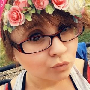 Meet your Posher, Andrea